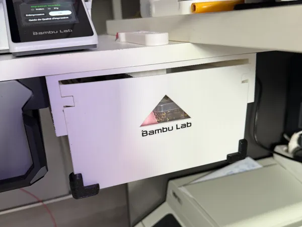 Boîte de rangement sous bureau