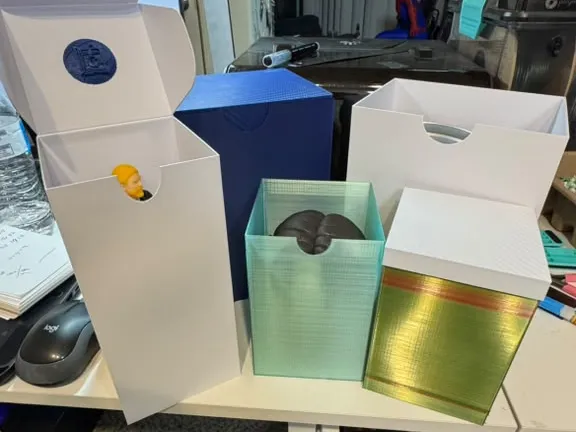 Vertical Folding Box - Free 3D Print Model - MakerWorld