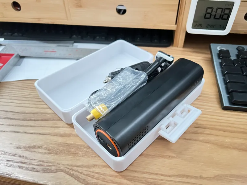 180mm box with latch