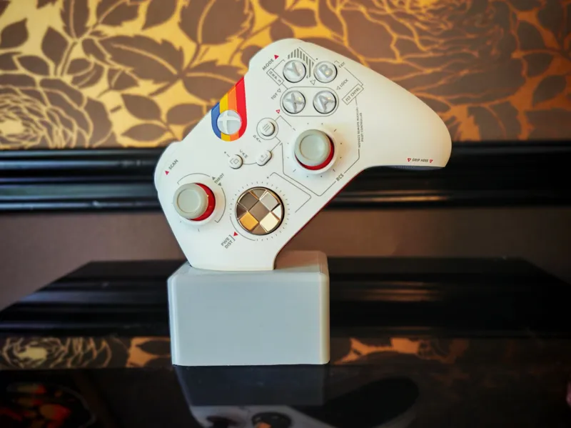 Fused together Xbox Series X|S controller holder
