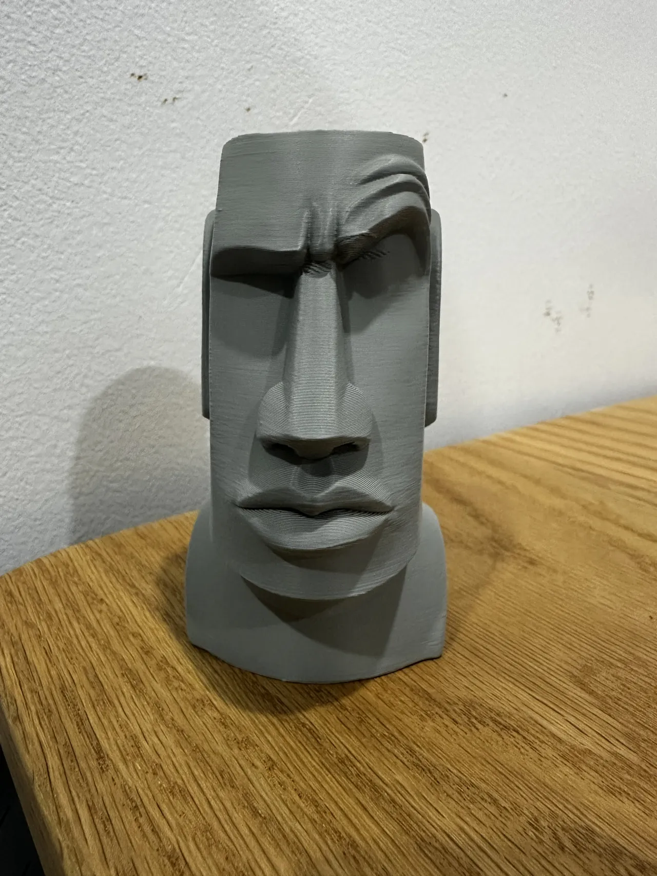 The Raised Eyebrow Moai view 2