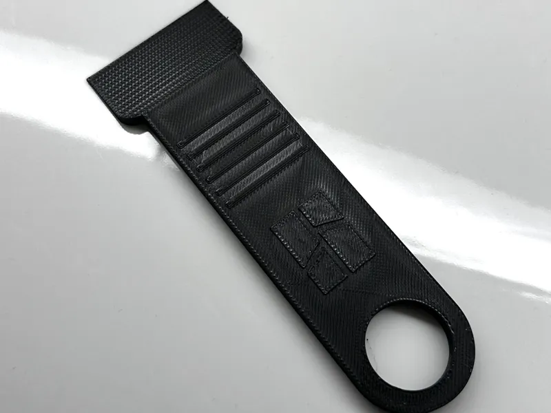 Bed scraper