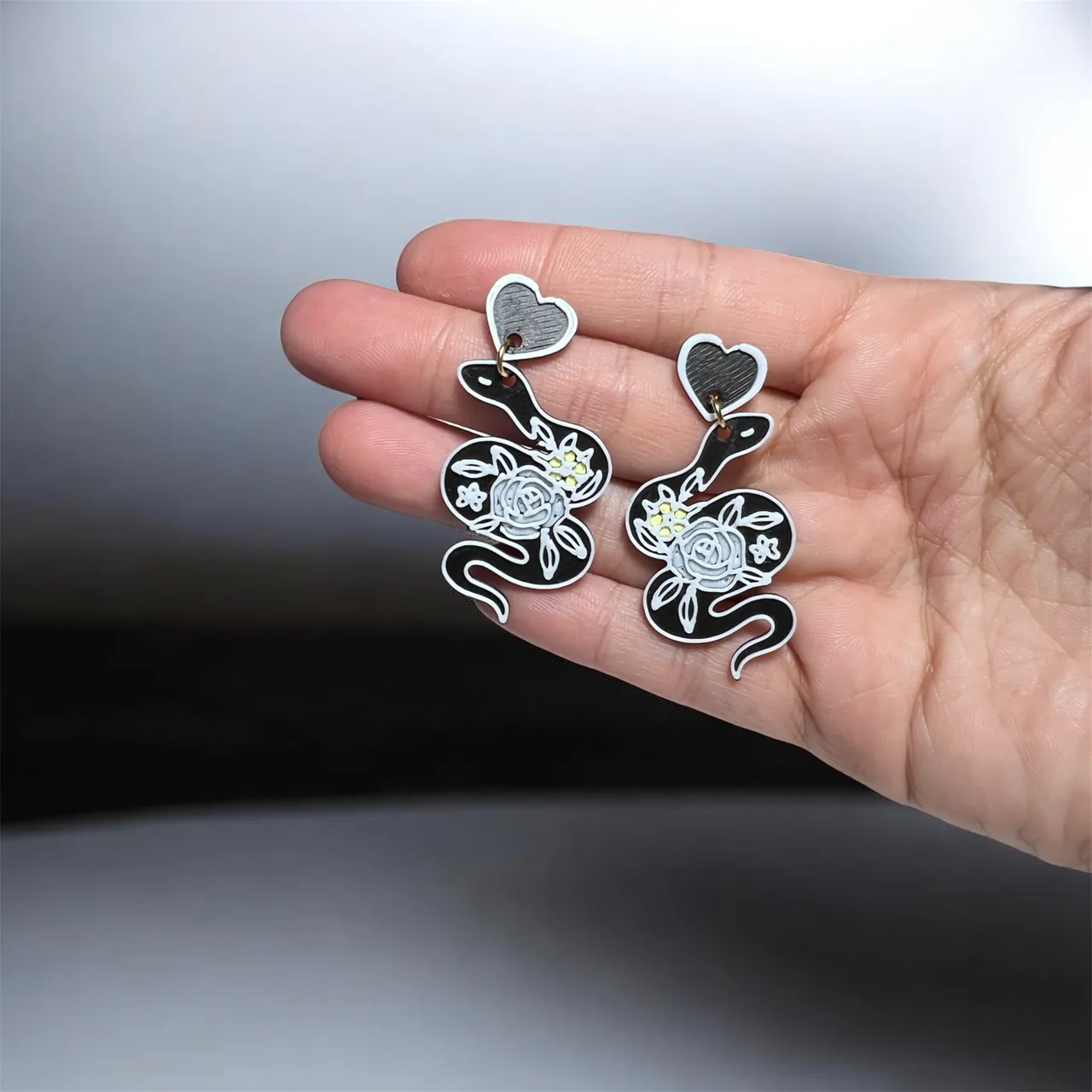 Pendientes serpiente view 2