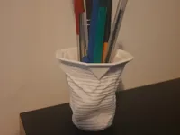 bicchiere portapenne accartocciato no ams