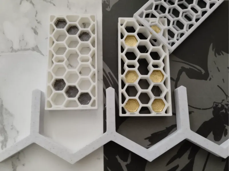 Honeycomb Domino AMS with accessories