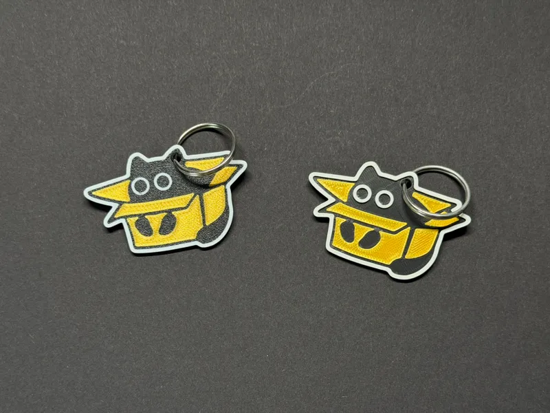Cute Cat in a Box Keychain AMS and No-AMS Version
