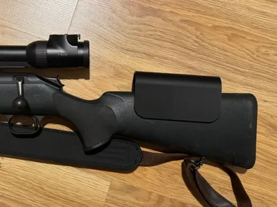 Rifle stock cheek rest