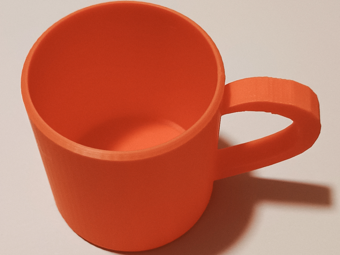 Tasse mit Griff