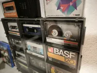 MC Kassetten Schaukasten