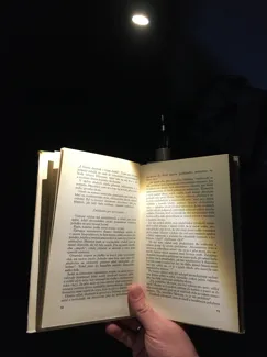 Light gadget for reading a book