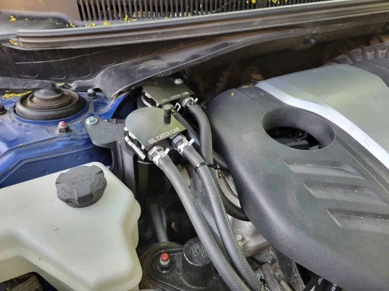 Oil catch can bracket for 2011-17 Hyundai Veloster