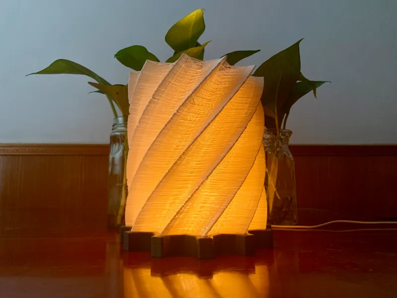 Spiral Woven Lamp 螺旋编织灯