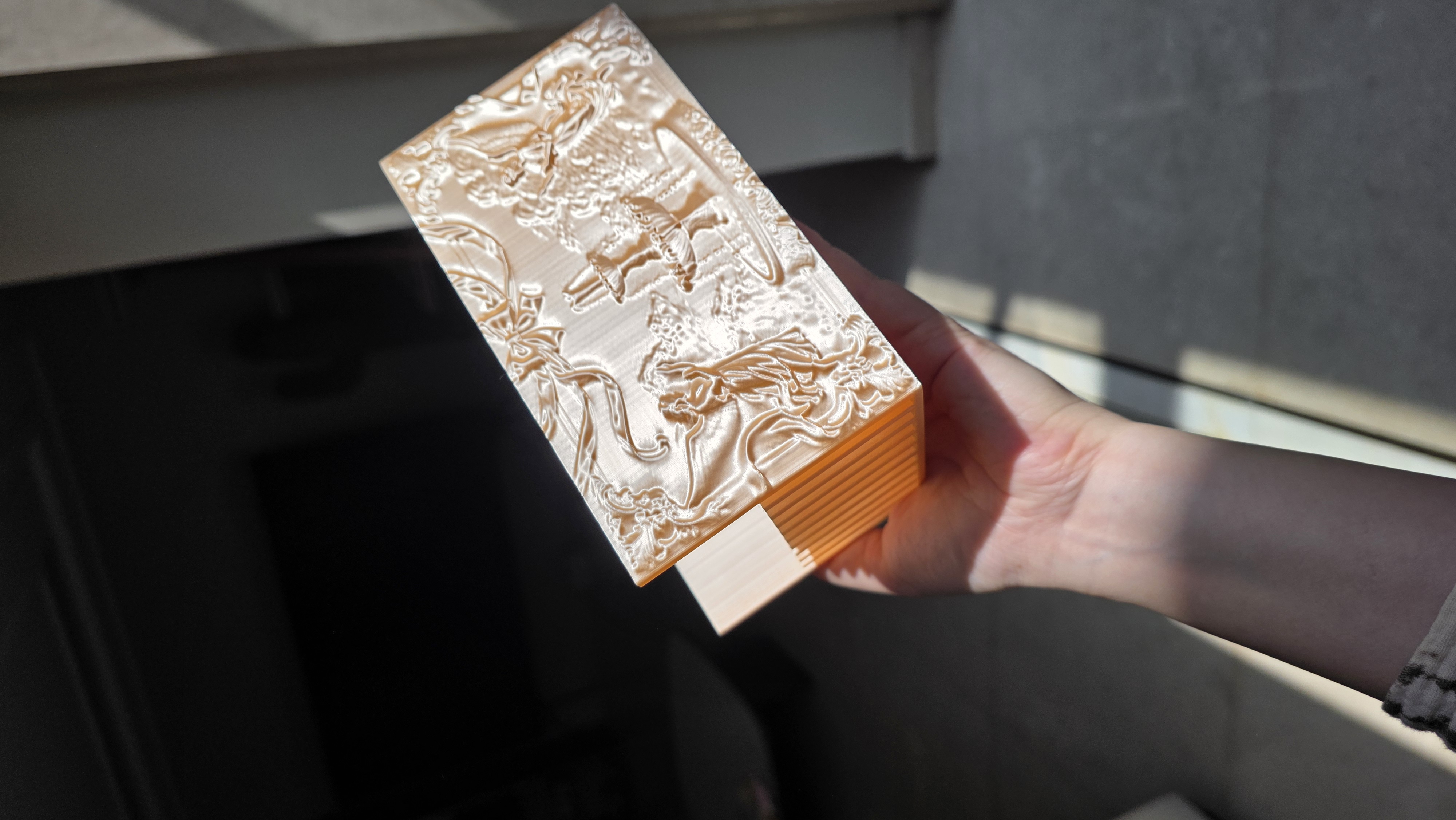 Miniatura 4 do modelo 3D 浮雕拼豆板收纳架