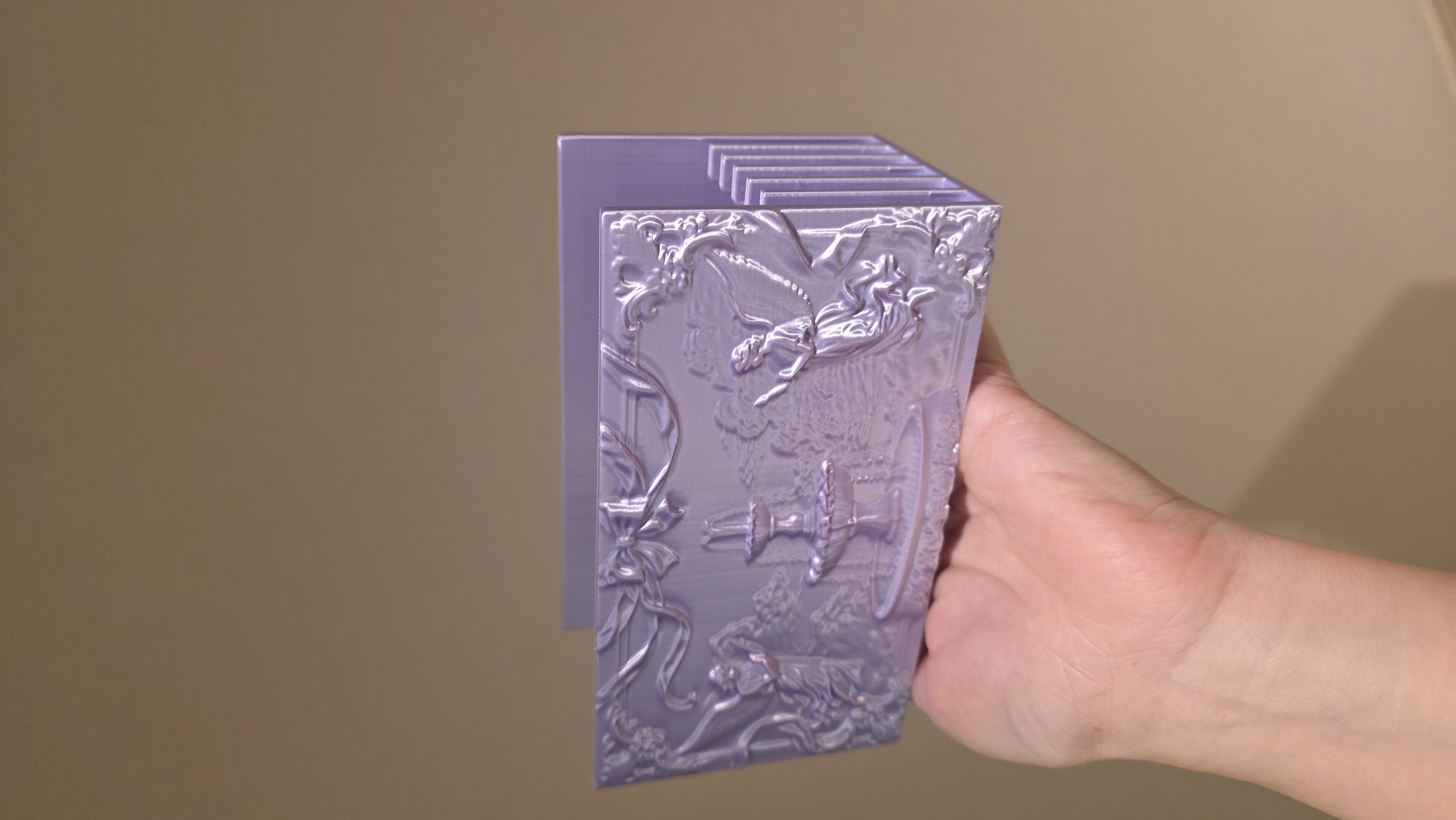 Miniatura 2 do modelo 3D 浮雕拼豆板收纳架
