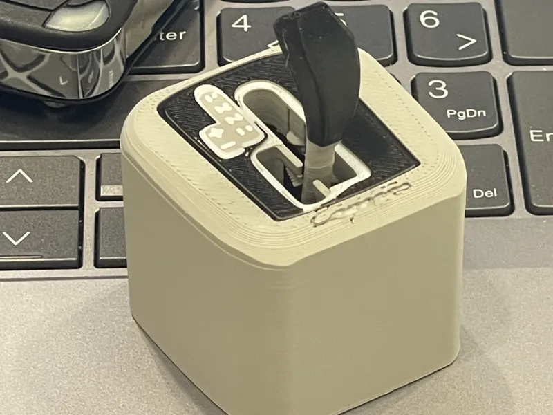 Automatic gear selector fidget