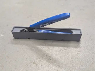 Pliers Cutters Gridfinity Holder - Half Grid