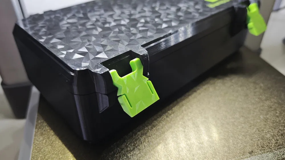 SnapLock Storage Box Bambu Lab Logo (Screwless) - Free 3D Print Model ...