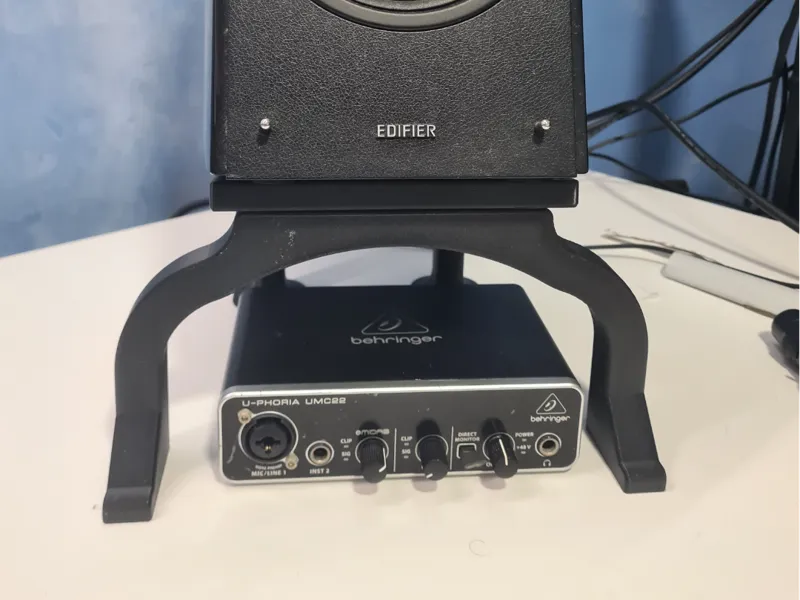Angled Speaker Stand with space underneath 