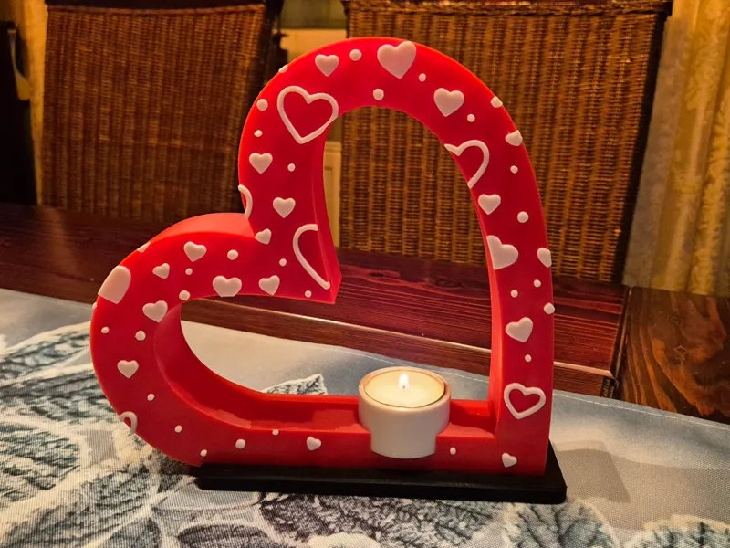 Valentins Herz mit Kerzenlicht