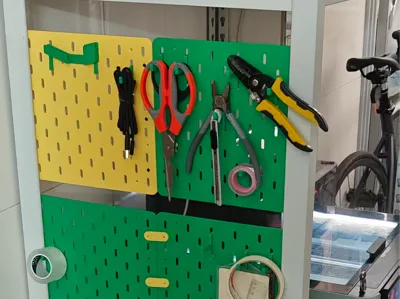 Pegboard (Shelf Model)