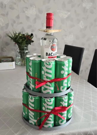 Geschenk gift bottle cake Flaschentorte present