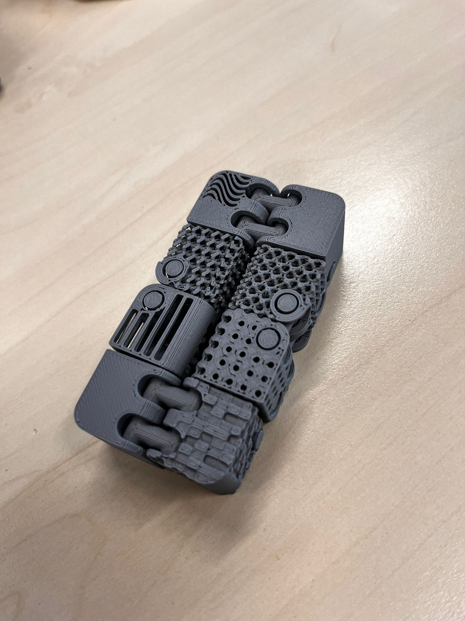 Miniatura 1 do modelo 3D Infinity Fidget Cube