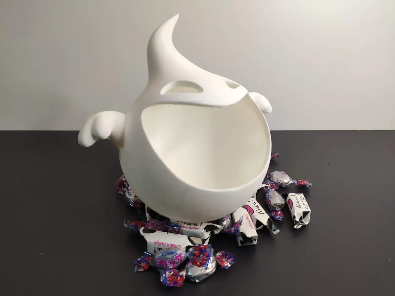 Candy Ghost view 3