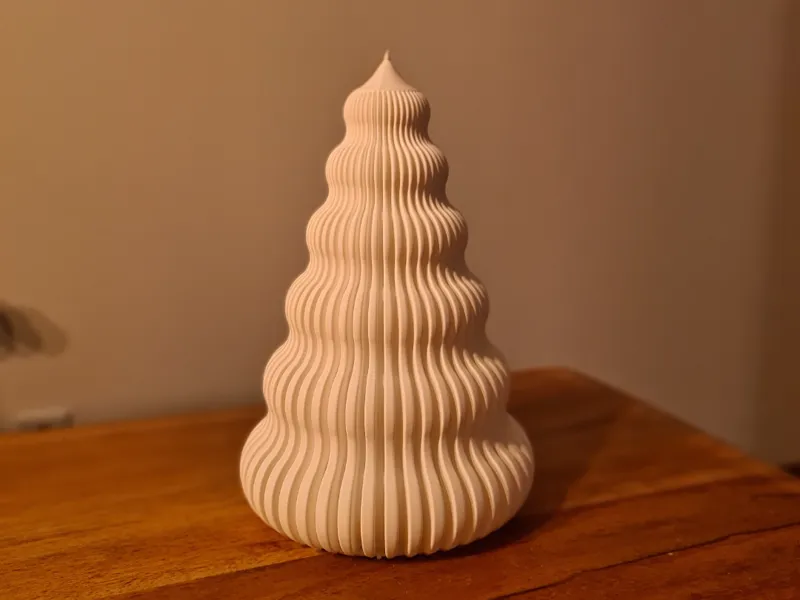 Moderner Weihnachtsbaum (Teelicht kompatibel)
