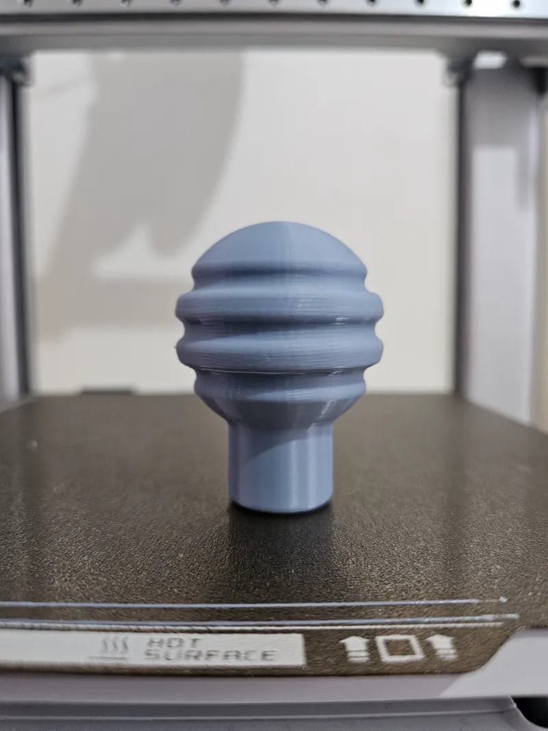 Simple gear knob