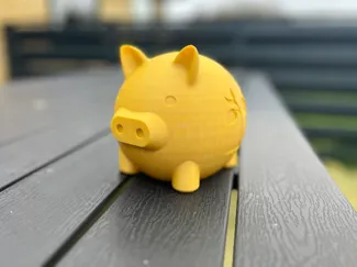 The piggy bank that cannot be opened, reduced size