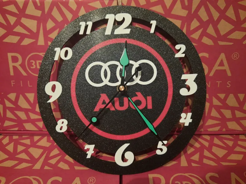 Clock Audi