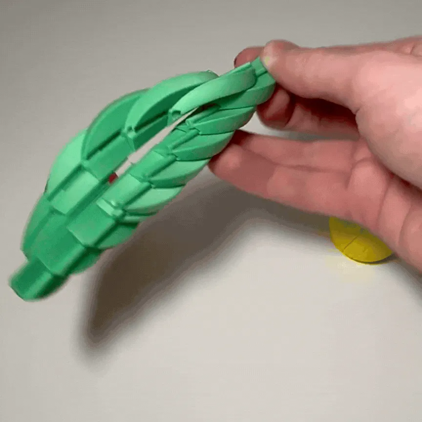 Slippery Egg Fidget view 3