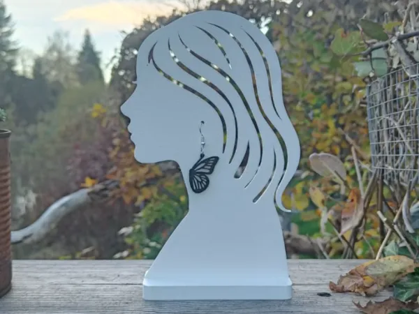 https://makerworld.bblmw.com/makerworld/model/US149fa6a32c9756/design/2025-11-04_037de3b315c57.jpg