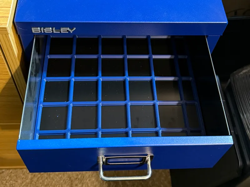 Bisley Cabinet Drawer Gridfinity Base (2 styles)