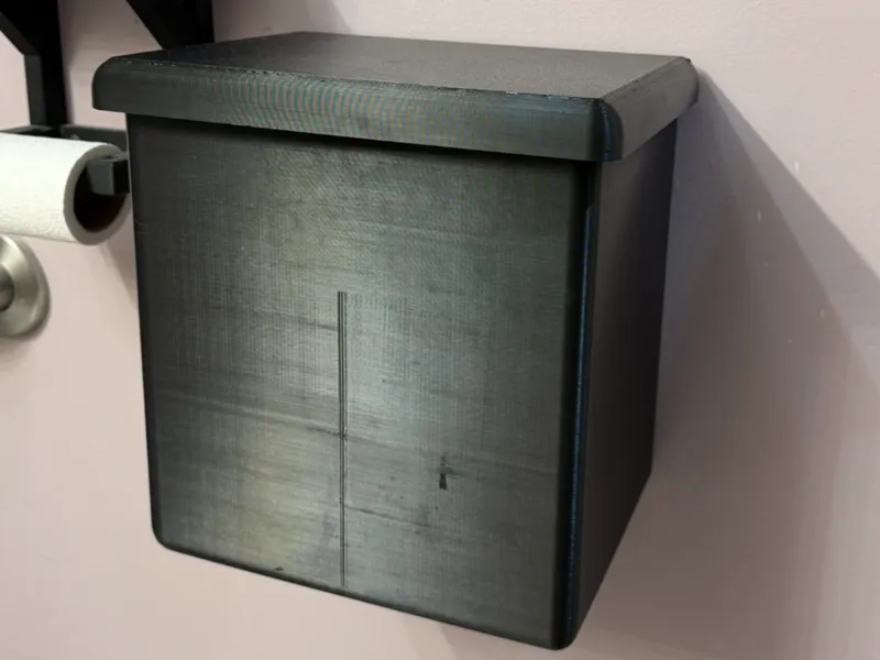 Wall mounted small trash can