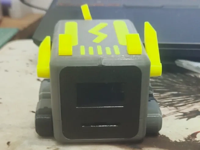 Miniatura 1 do modelo 3D 智能桌面宠物