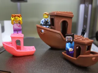 Brick-chy (Brick Benchy) (Small and Large)
