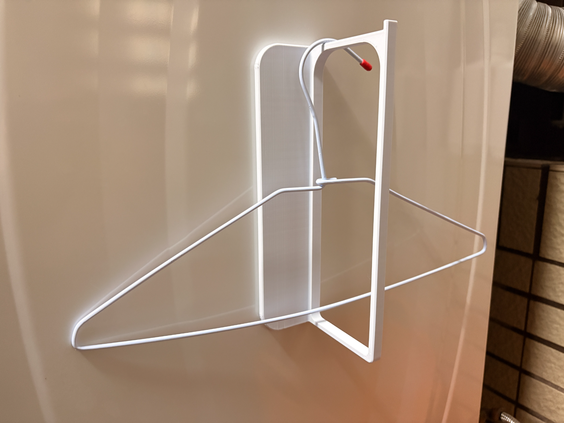 Magnetic Hanger Holder – No-Drill, No-Support