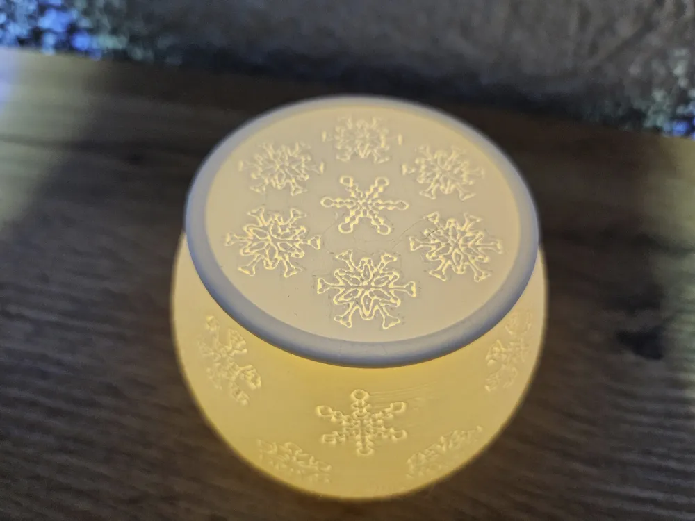 Snowflake Tea Light Stl File Tea light with winter snowflakes - Free 3D Print Model - MakerWorld