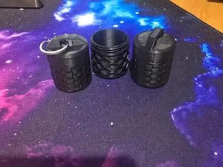 Round Keyring Container