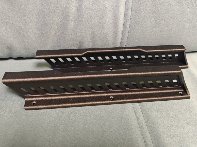 PS4 Slim full length handlers
