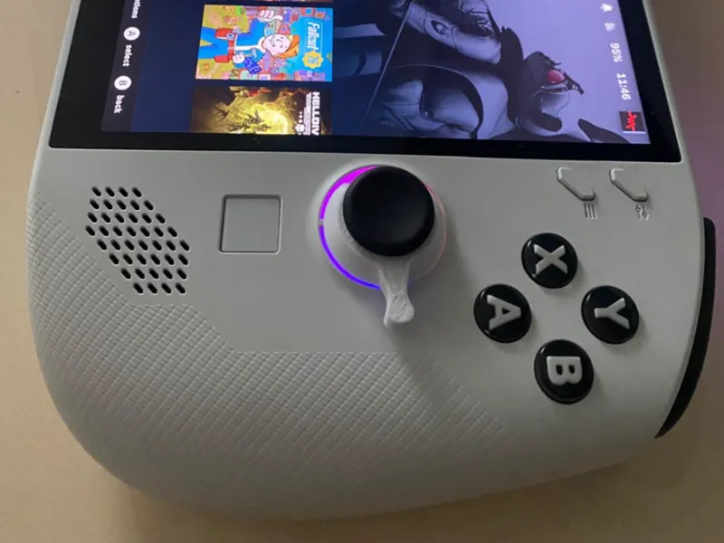 Legion Go S joystick clip
