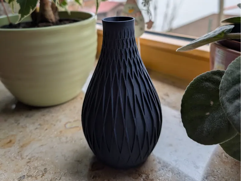 Spiral Pattern Vase – 3D Printed Decorative Vase