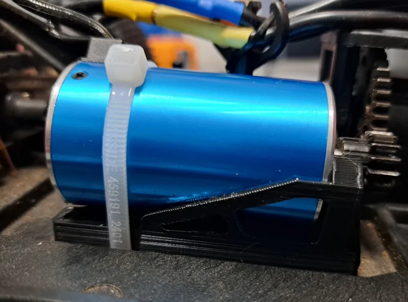 Motorhalter
