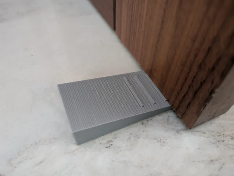 Simple doorstop 