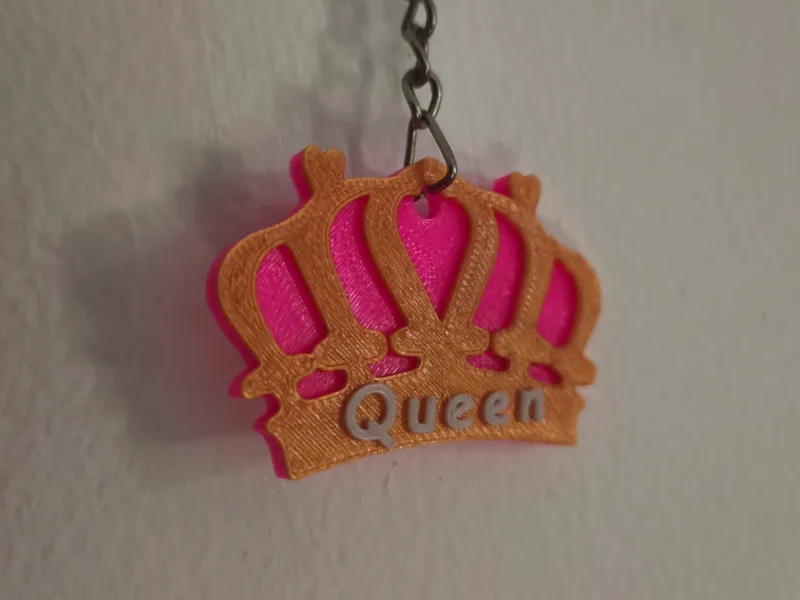 Customizable Crown Dog Tag
