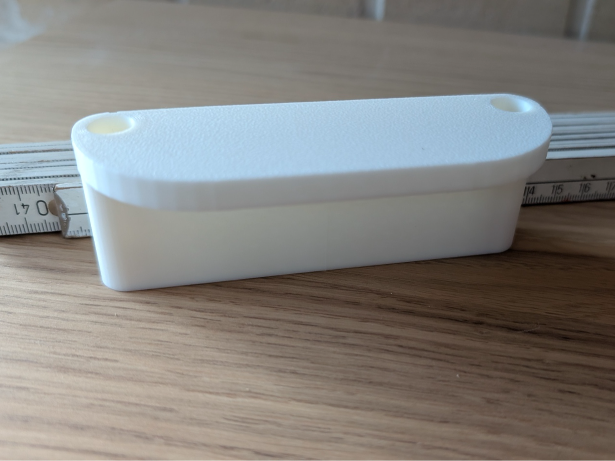 Wall bracket / wall retainer / holder