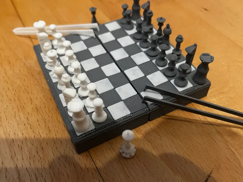 Foldable Mini Chess