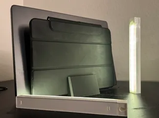 Seamless Laptop Stand