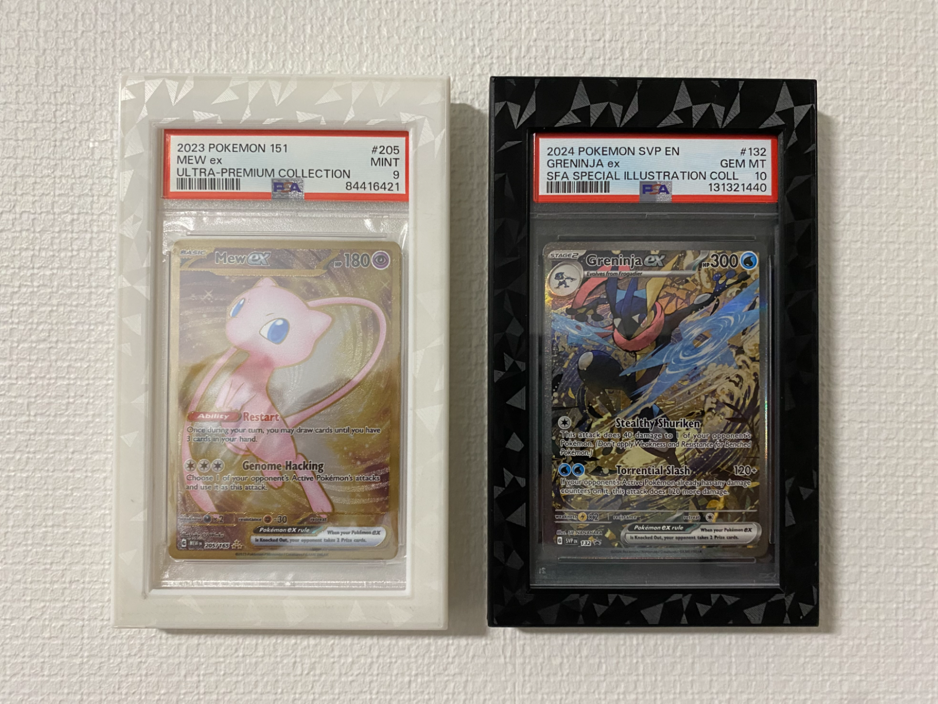 Graded card Wall Display – Easy & Fast Setup